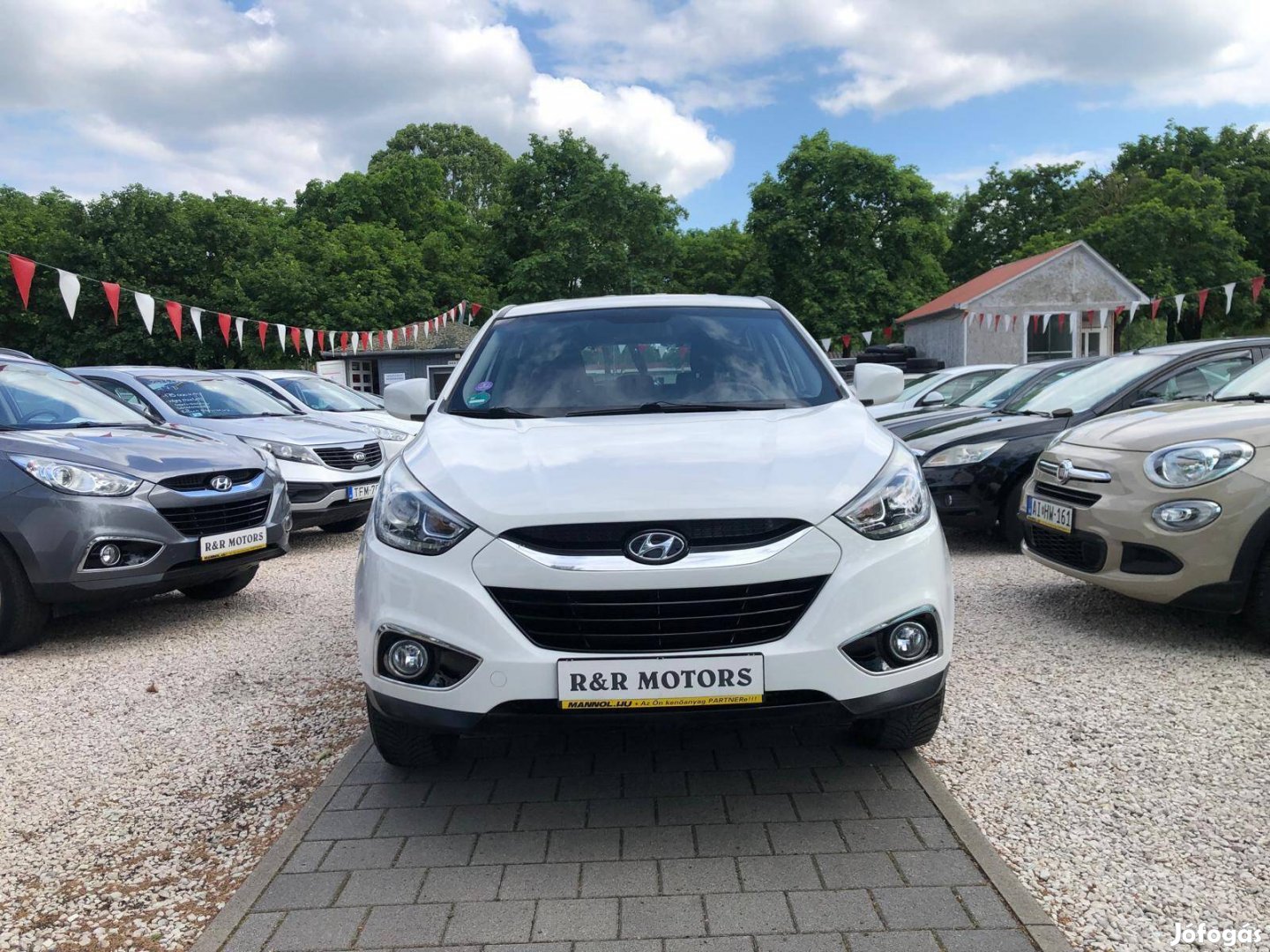 Hyundai IX35 1.6 GDi Go! Winter Edition SZ-Könyv