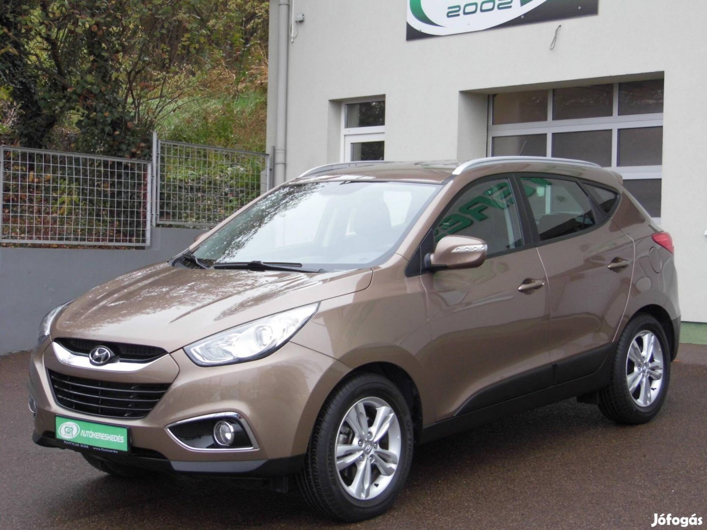 Hyundai IX35 1.6 Style 2WD Szervizkönyv-Navigác...