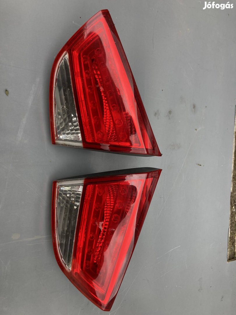 Hyundai IX35 IX 35 hátsó lámpa