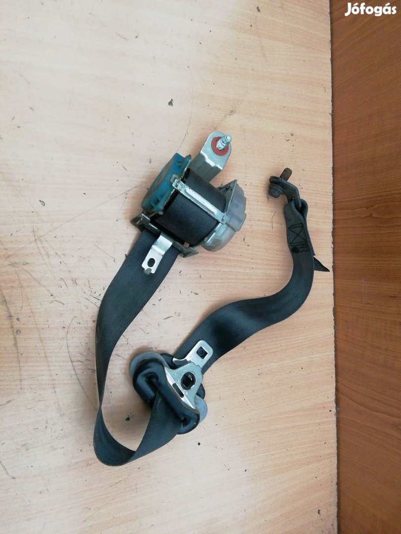 Hyundai I 30 2008-2012 bal hátsó biztonsági öv 89810-2L000