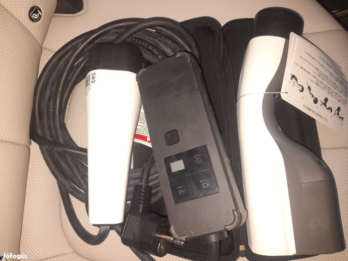 Hyundai Ioniq 5 Otholi töltő+adapter