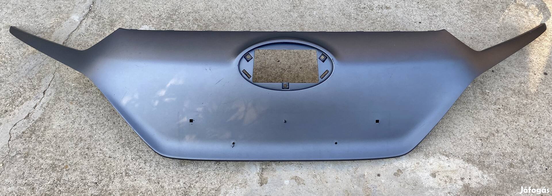 Hyundai Ioniq első és hátsó lökhárító rács betétét