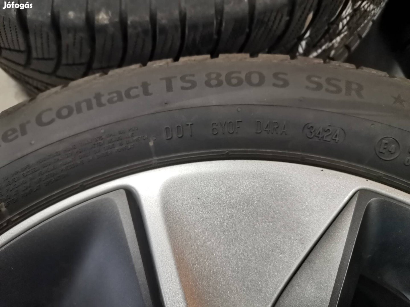 Hyundai Ioniq gyári alufelni garnitúra, téli gumikkal 