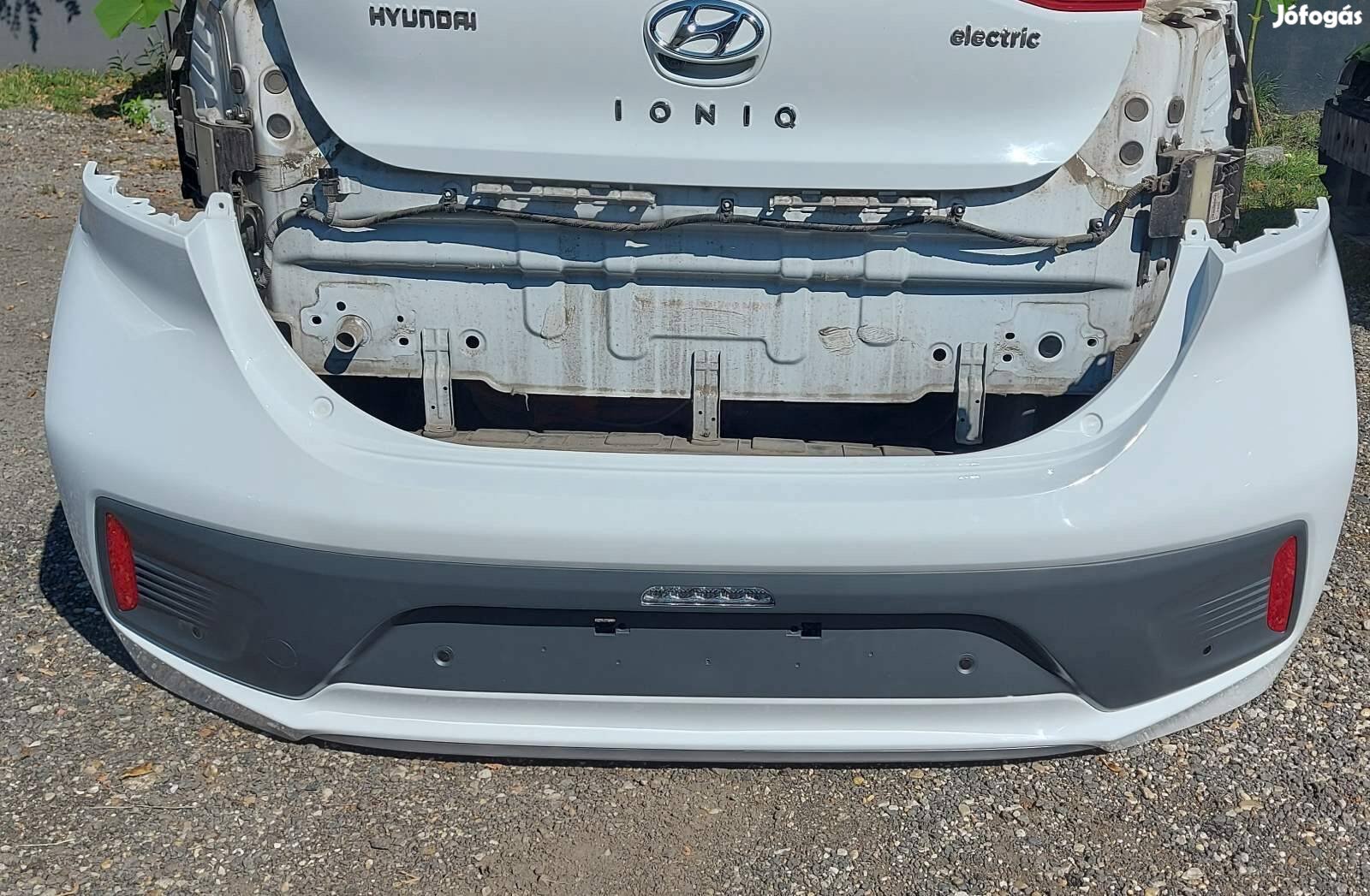 Hyundai Ioniq hátsó lökháritó kompltten