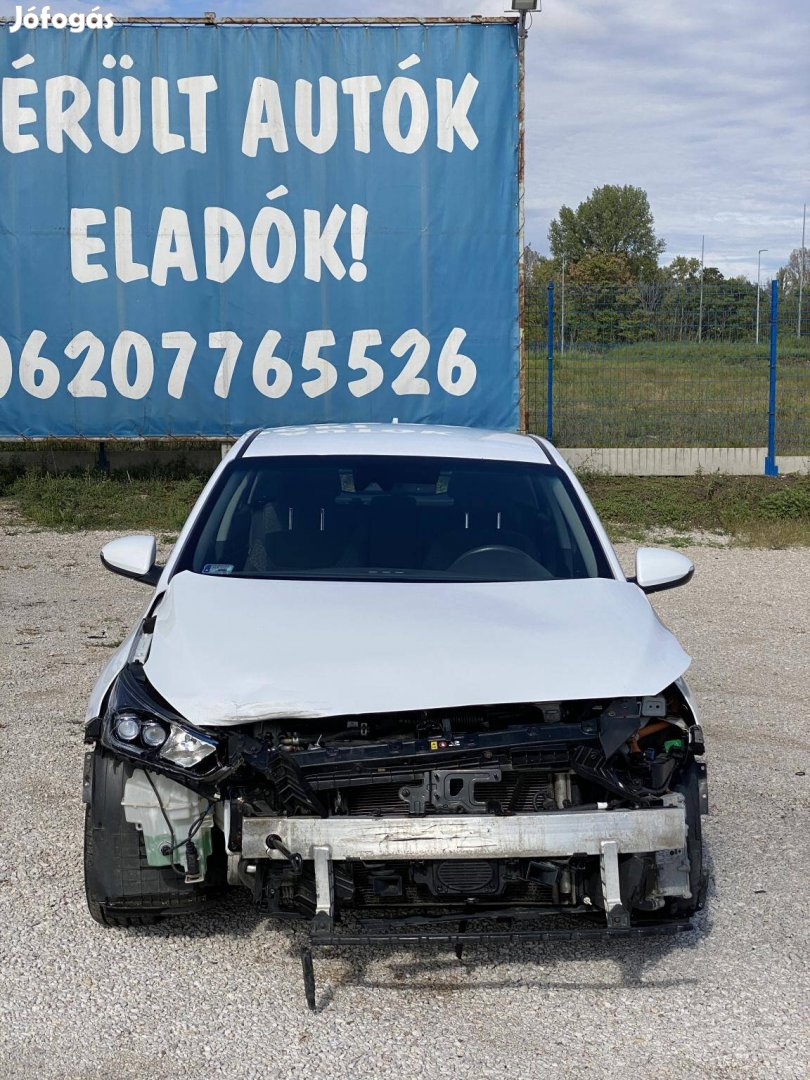 Hyundai Ioniq plug-in 1.6 GDi Comfort Navi DCT...