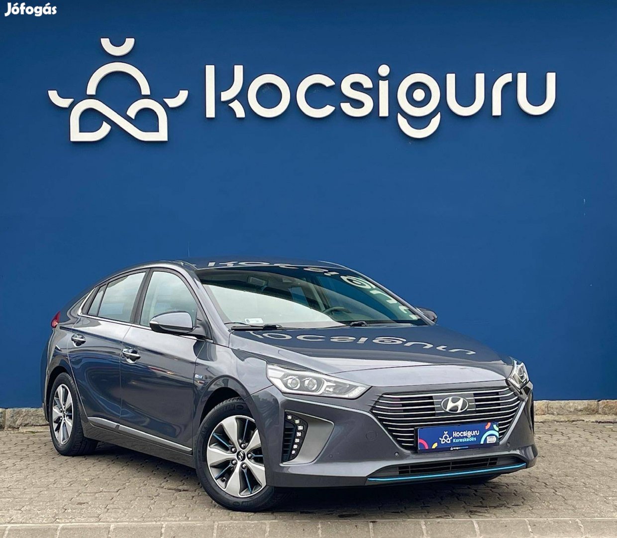 Hyundai Ioniq plug-in 1.6 GDi Premium DCT / 102...