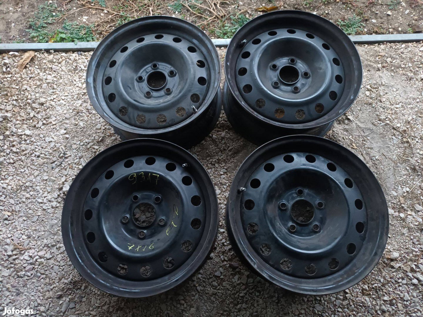 Hyundai,Kia lemezfelni 16col 5x114,3 4db