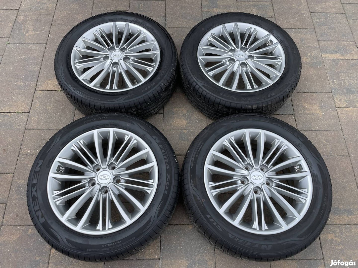 Hyundai Kona 17" gyári nyári alufelni szett Eladó!