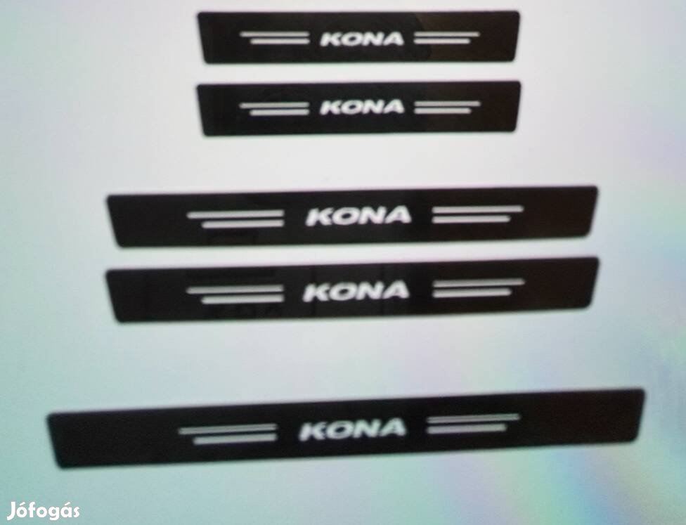 Hyundai Kona küszöb védő dísz