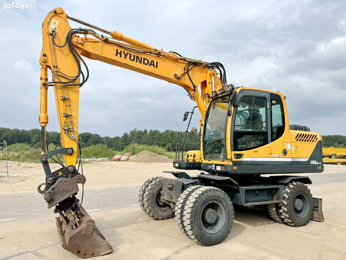 Hyundai R140W-9 / 9.104 üzemóra / Lízing 20%-tól