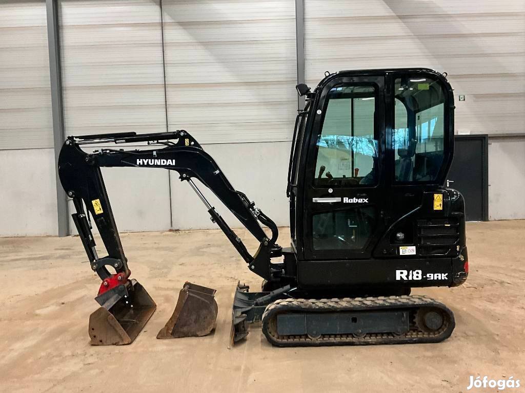 Hyundai R18-9 / 1250üó / 2db kanál / Lízing 20%-tól