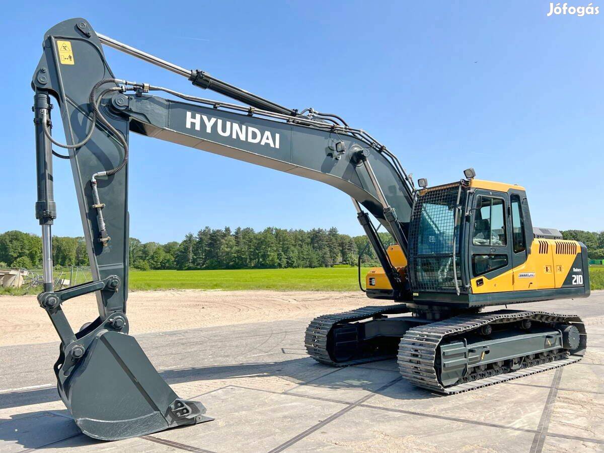 Hyundai R210 Smart Plus / 7 üzemóra / Lízing 20%-tól