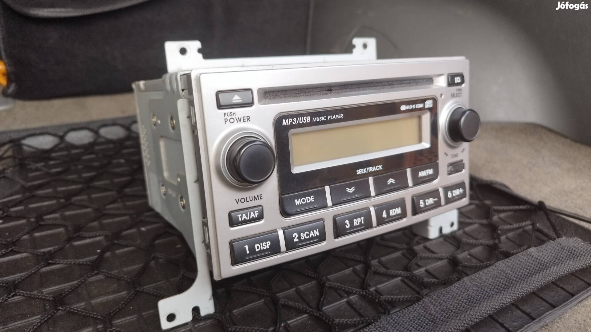 Hyundai Santa Fe Gyári Rádió Fejegység MP3 Santafe