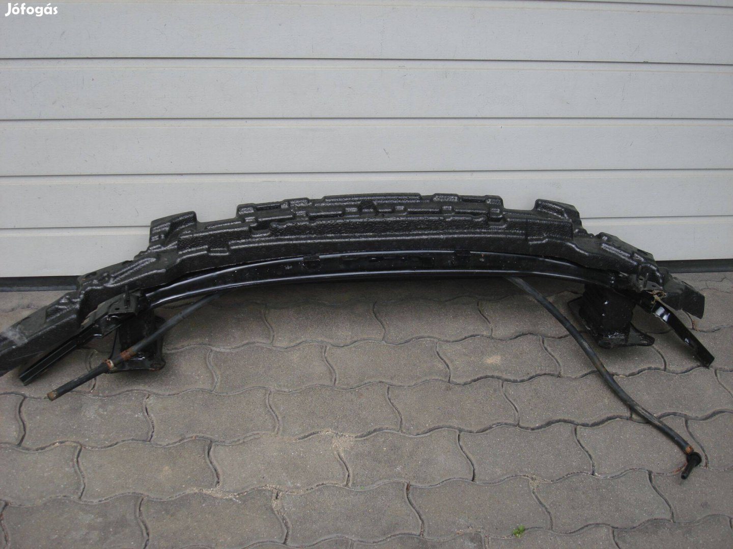 Hyundai Santa Fe első lökhárító merevítő gerenda 865302W600 2013-tól