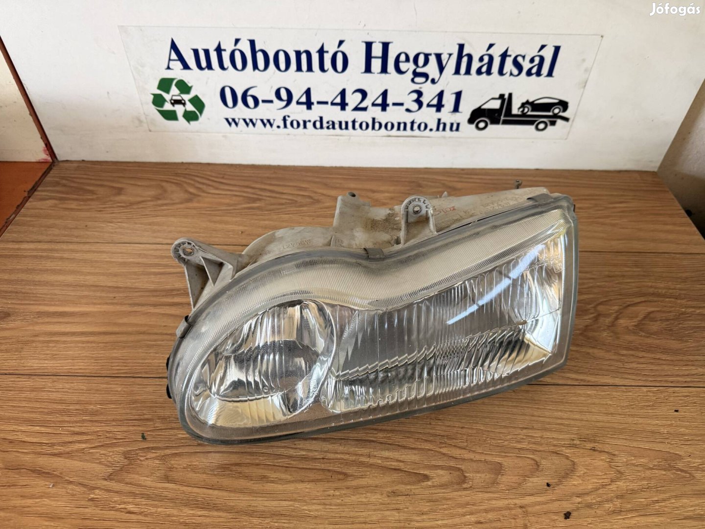 Hyundai Sonata III 2.0i (93-) jobb fényszóró 