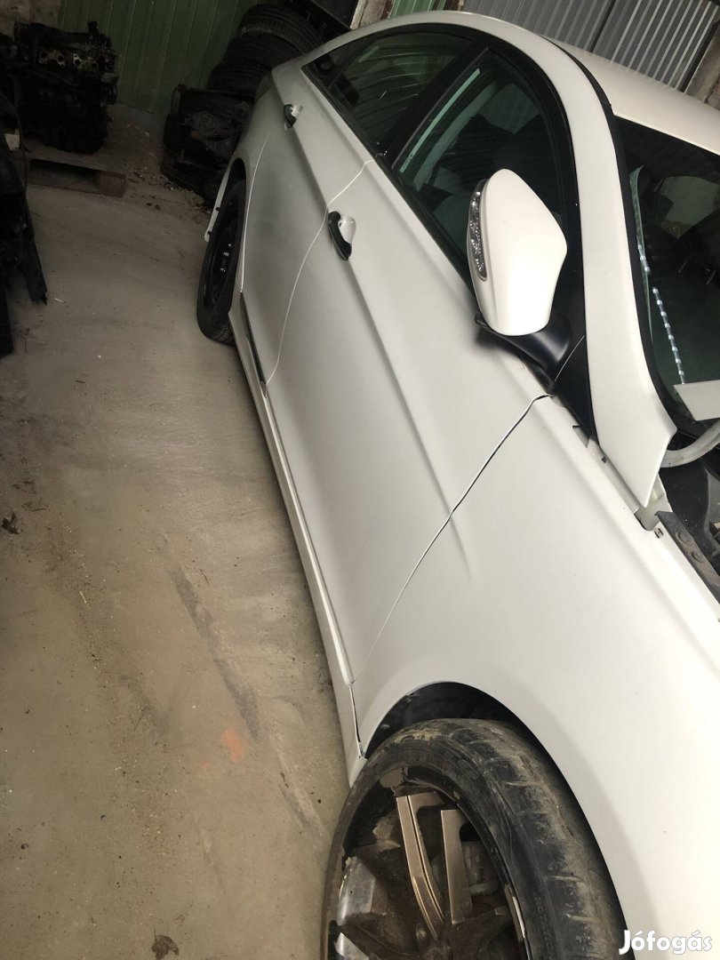 Hyundai Sonata Yf ajtó
