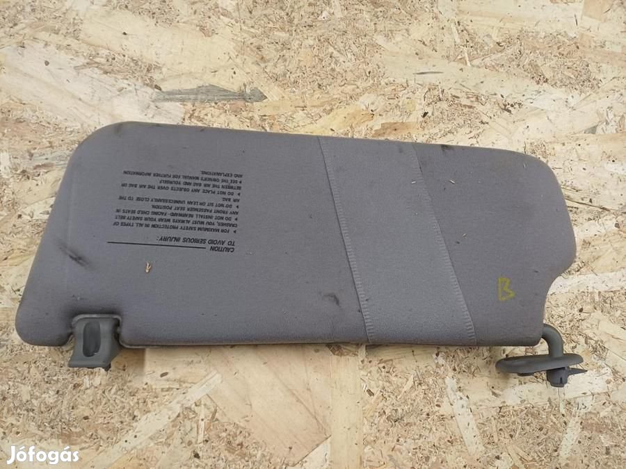 Hyundai Trajet (2001-2008) Bal Első Napellenző Tartóval