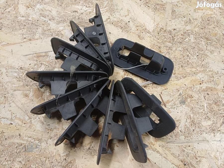 Hyundai Trajet (2001-2008) Belső Burkolat Szett