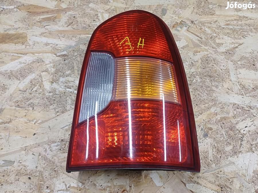 Hyundai Trajet (2001-2008) Jobb Hátsó Lámpa