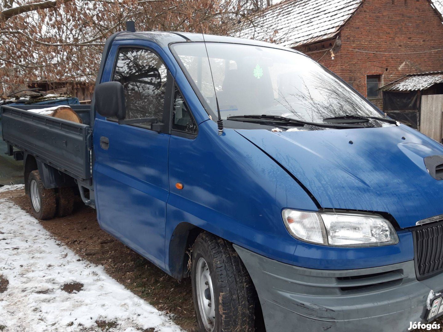 Hyundai Truck 2,4-es platós kisteher