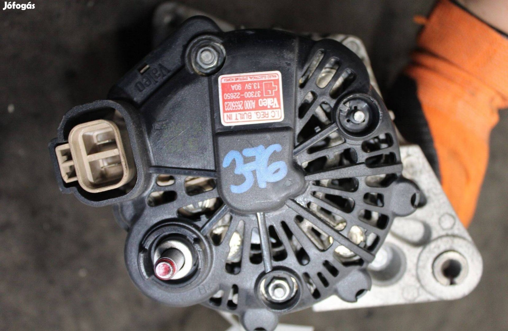 Hyundai Tucson 1.5D '04-15 generátor 37300-22650 (376)
