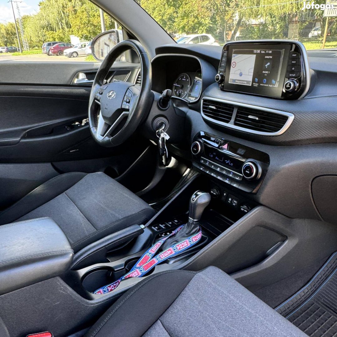 Hyundai Tucson 1.6 CRDi HP Executive DCT Nagyon...