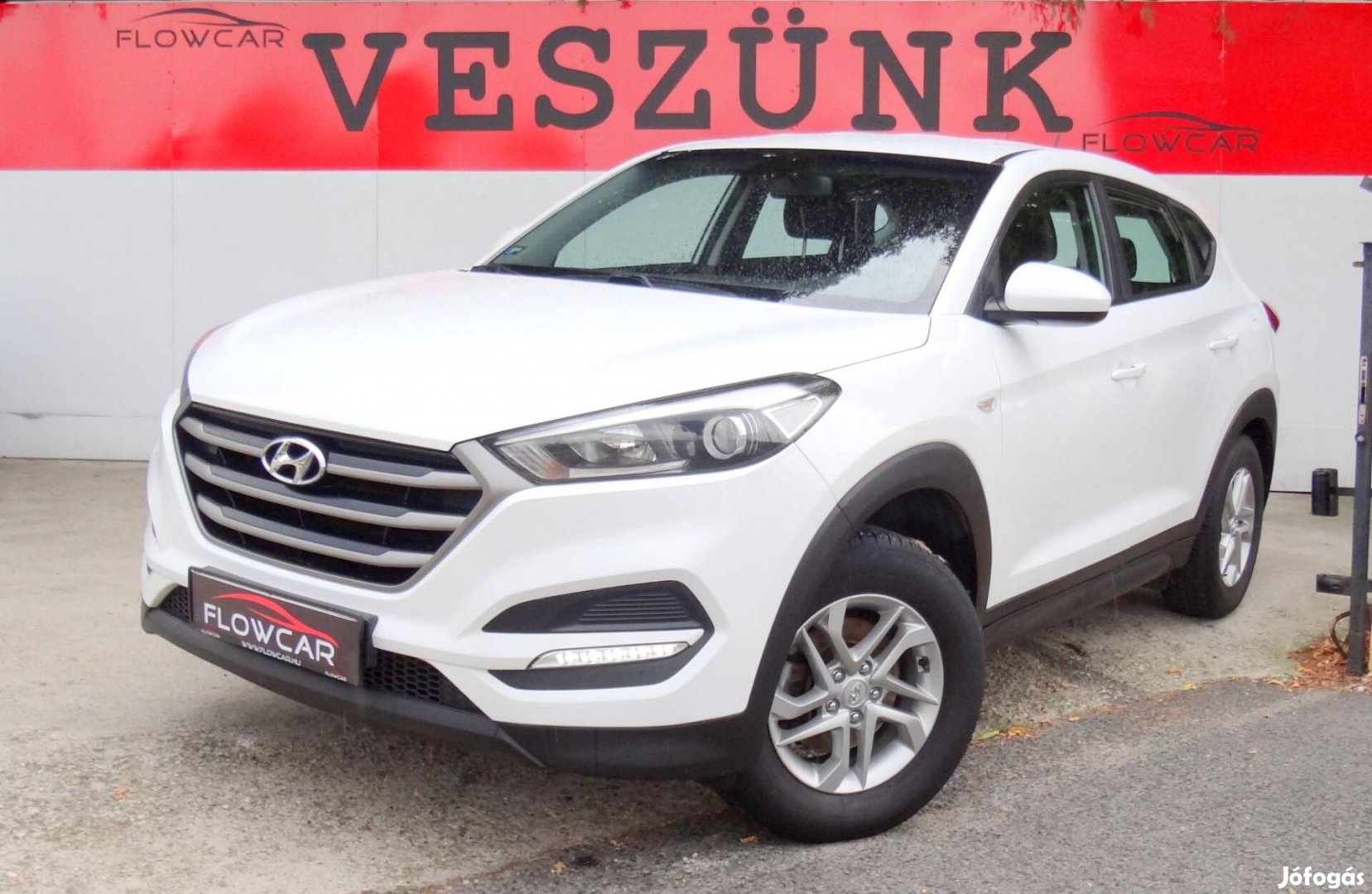 Hyundai Tucson 1.6 GDi Life Végig Szervizkönyve...