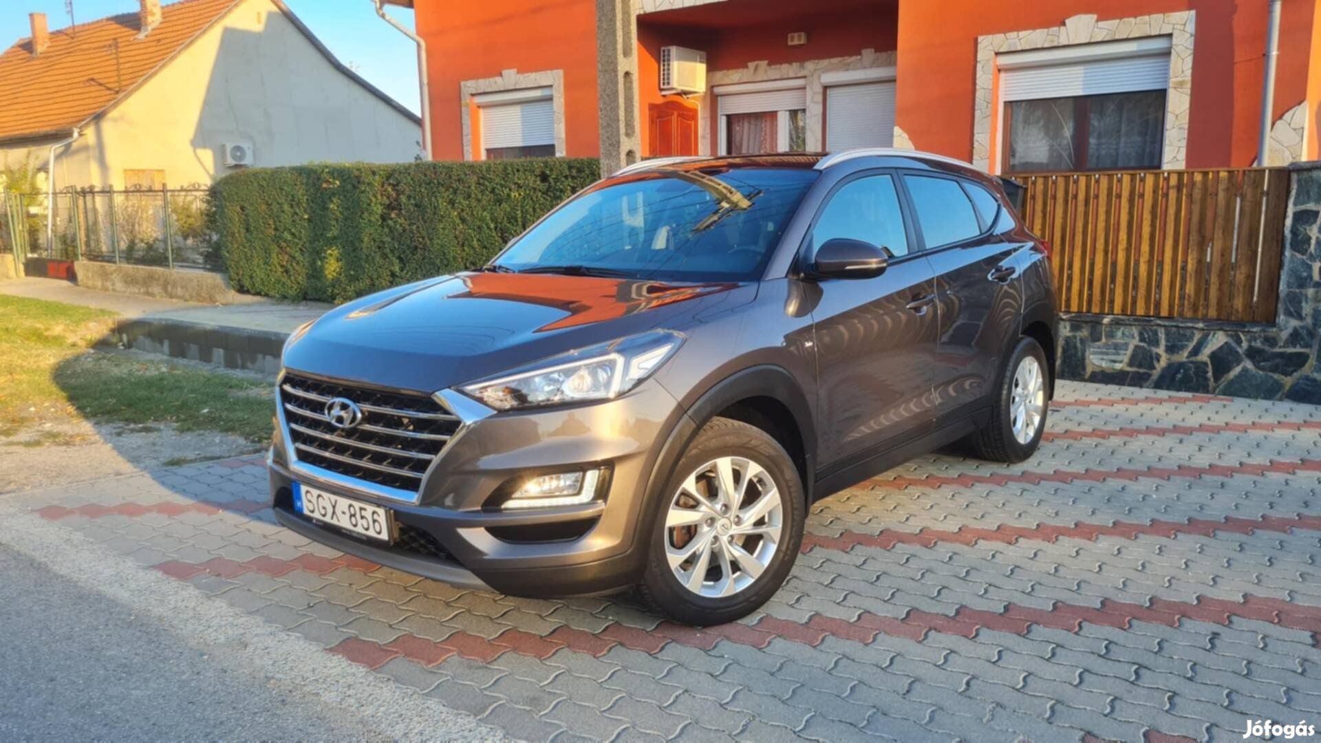 Hyundai Tucson 1.6 T-GDI Travel Gyönyörű állapt...