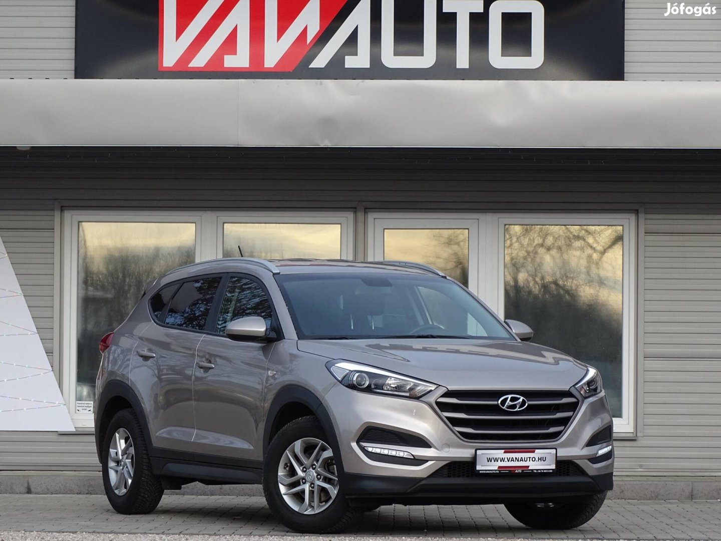 Hyundai Tucson 1.7 CRDi Comfort Azonnal Elvihet...