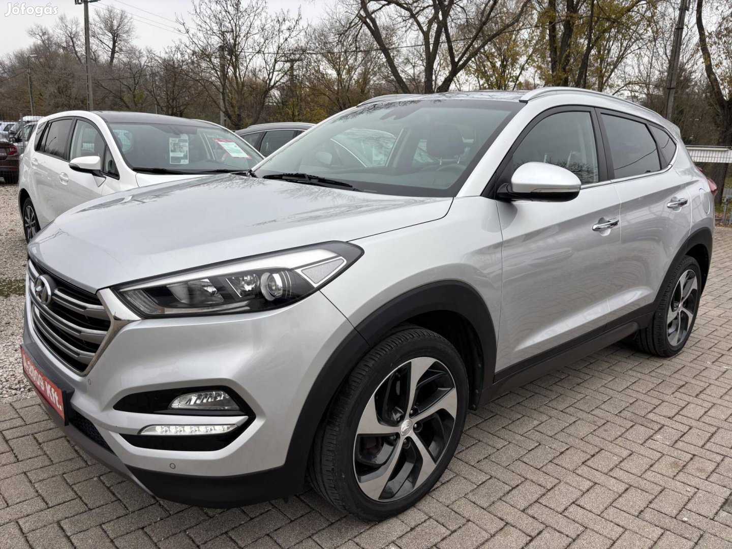 Hyundai Tucson 1.7 CRDi Premium Teljes szervizm...