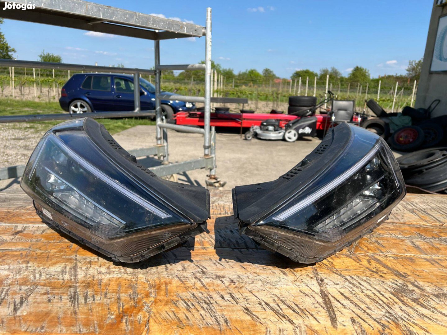 Hyundai Tucson 92102-D77XX LED fényszórók párban