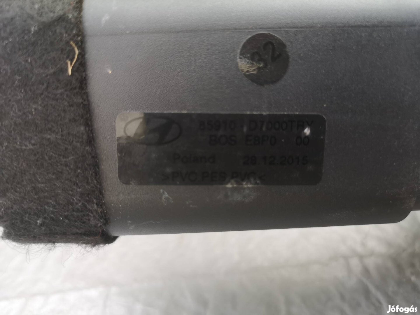 Hyundai Tucson II csomagtér roló kalaptartó 2015-től 