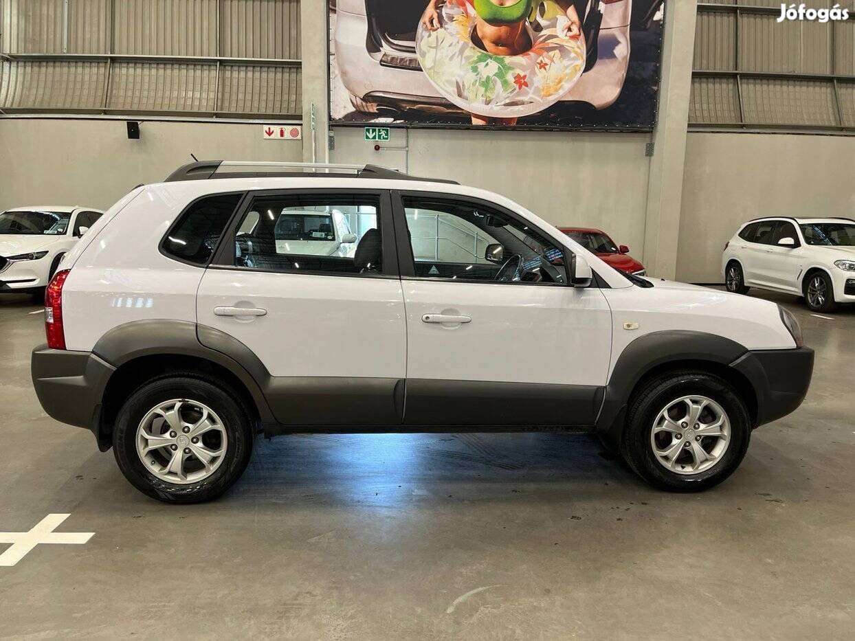 Hyundai Tucson küszöb,díszléc,oldalpanel