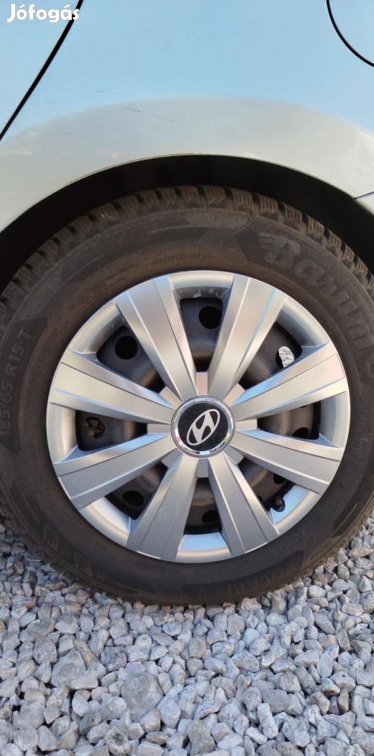 Hyundai dísztárcsa 15