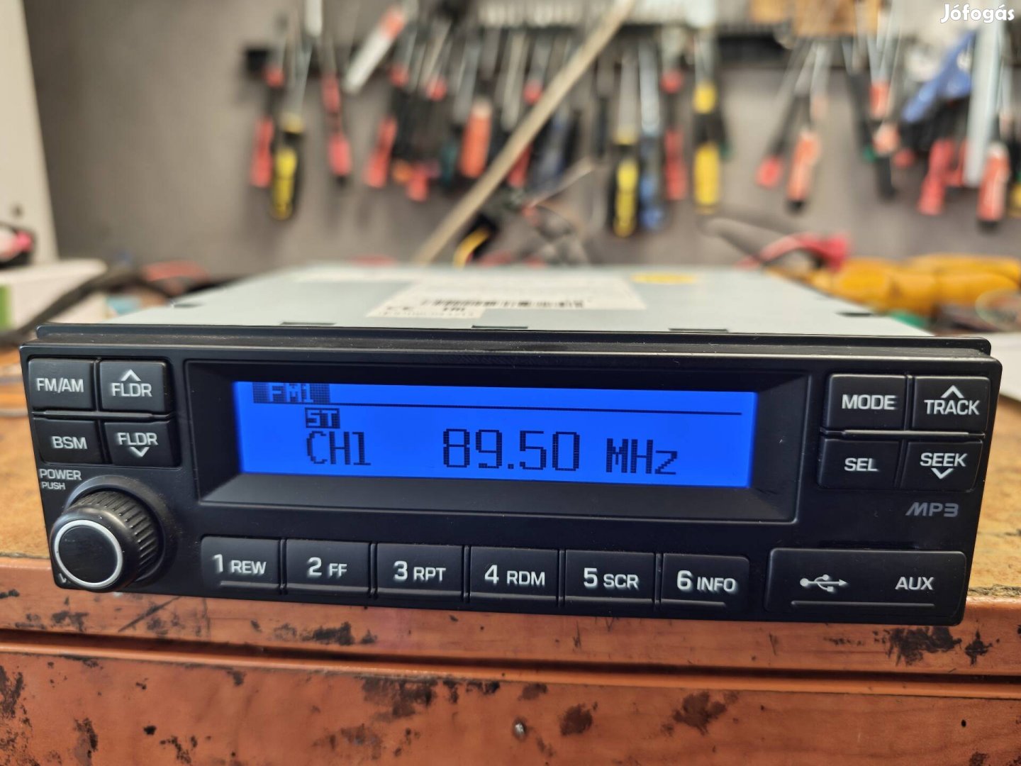 Hyundai gyári USB AUX autórádió