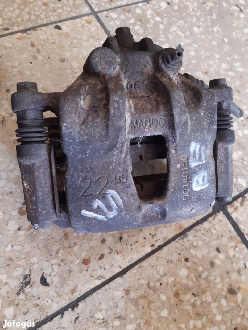 Hyundai i20 Bal Első Féknyereg