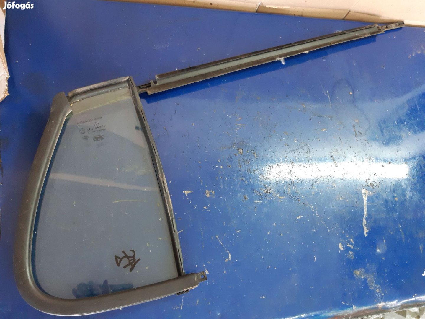 Hyundai i20 Jobb Hátsó Fix Ablaküveg