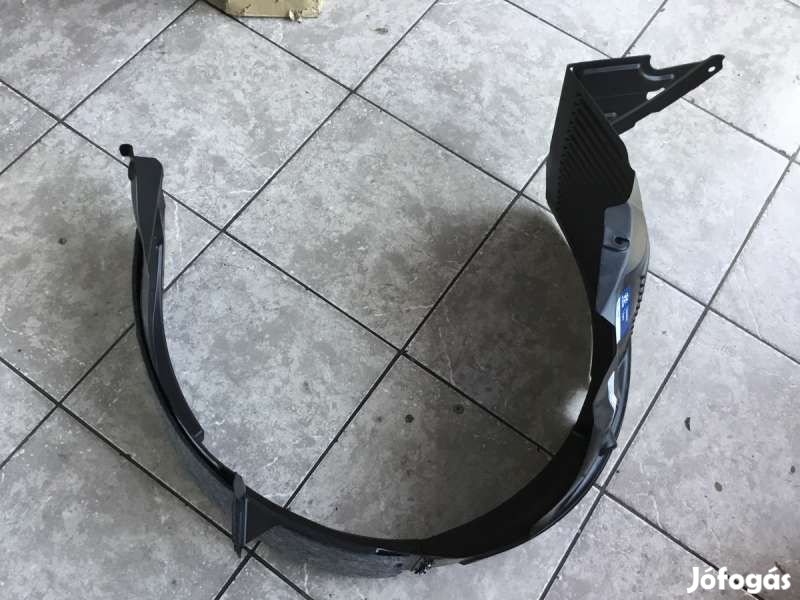 Hyundai i20 PB dobbetét első jobb 868124P500