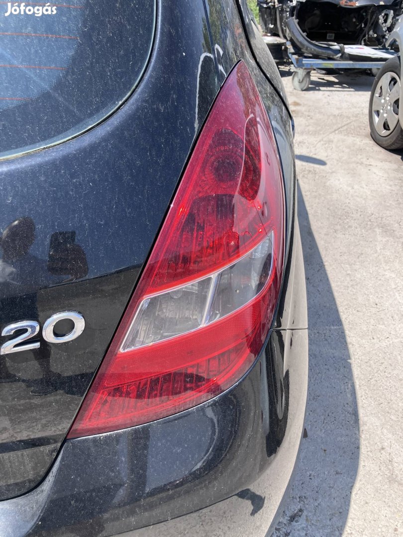 Hyundai i20 PB jobb hátsó lámpa