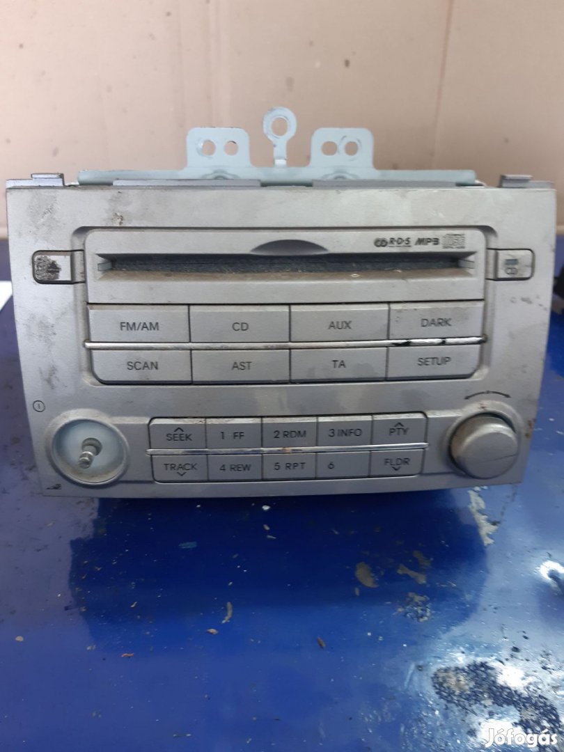 Hyundai i20 Rádiós CD Lejátszó