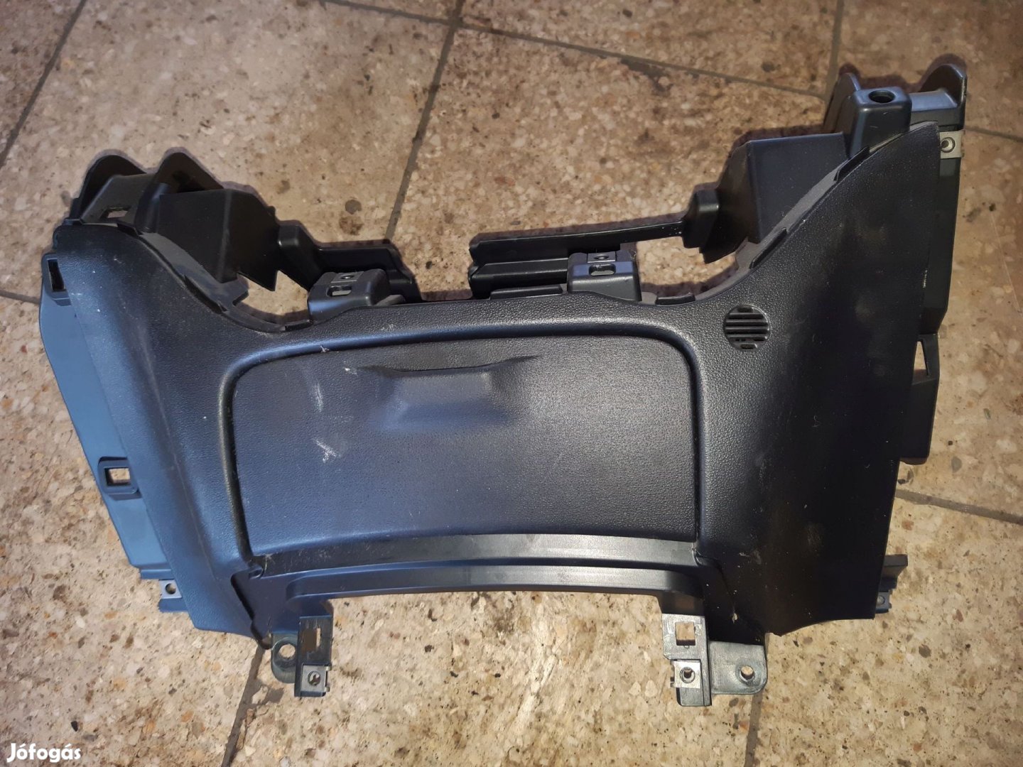 Hyundai i20 Tároló Rekesz