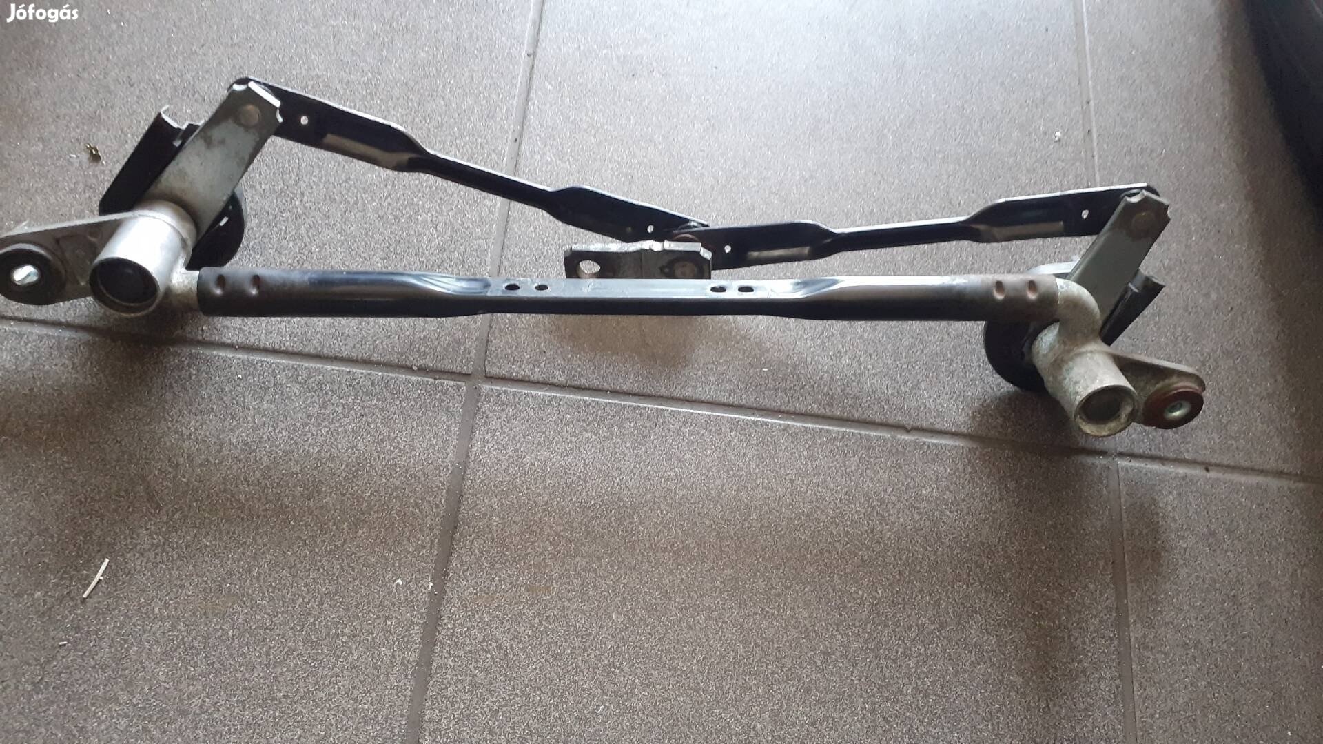Hyundai i20 ablaktörlő mechanika