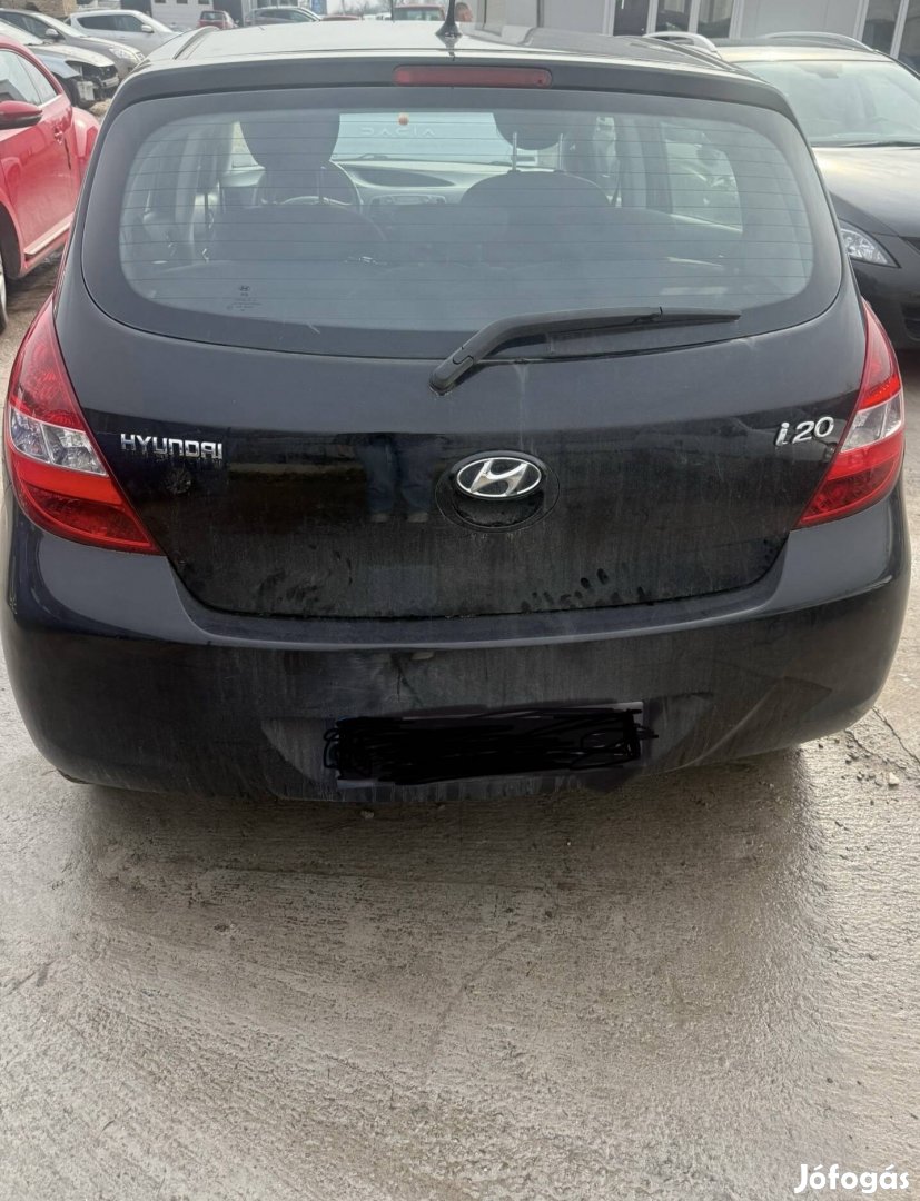 Hyundai i20 bontás