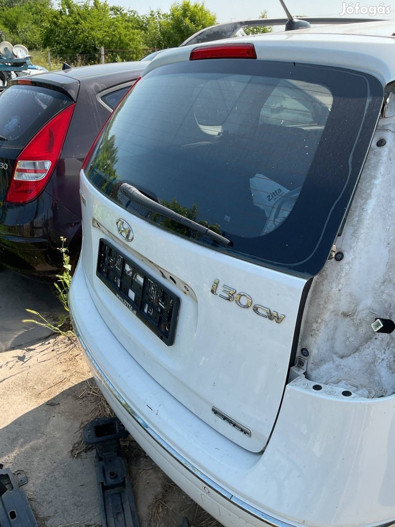 Hyundai i30 CW kombi csomagtér ajtó