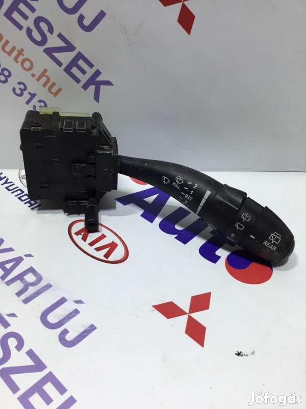 Hyundai i30 FD ablaktörlő kapcsoló 934202L010-BON
