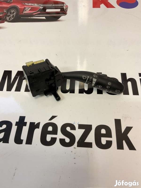Hyundai i30 FD ablaktörlő kapcsoló 934202R010-BON