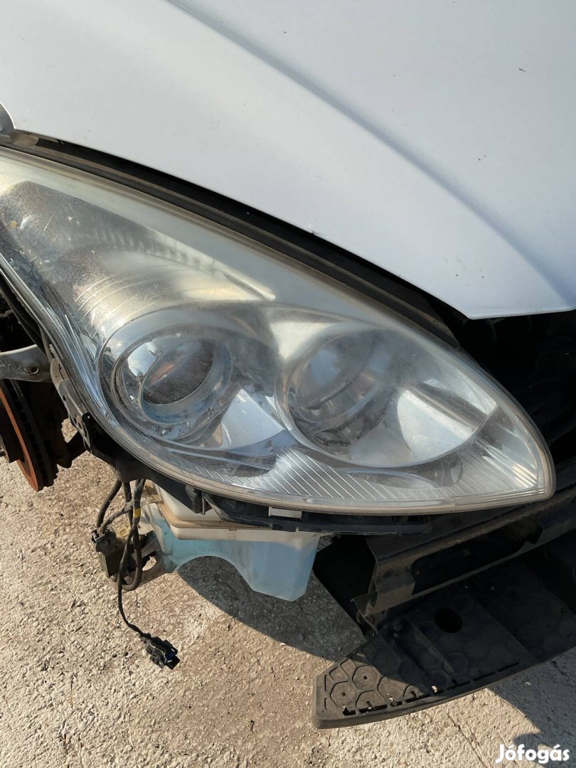 Hyundai i30 FD fényszóró lámpa