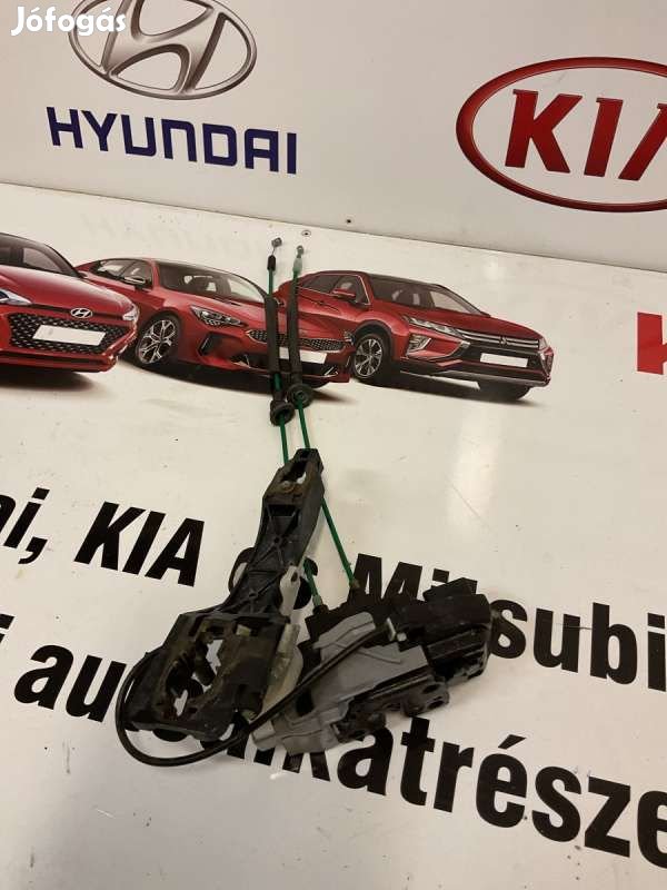 Hyundai i30 FD jobb hátsó zár 814202L000-BON