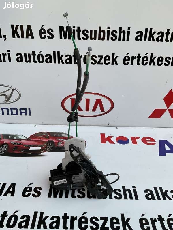 Hyundai i30 FD kombi bal hátsó zár 814102L200-BON