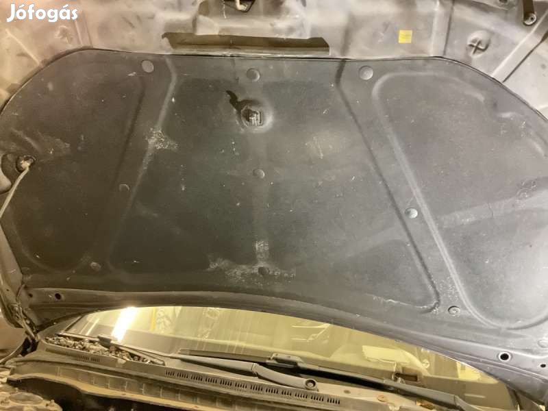 Hyundai i30 FD motorháztető szigetelés 811252L000-BON